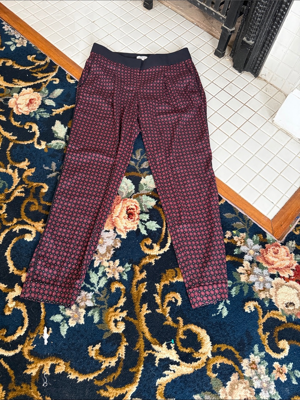 Loft flowy Printed Slim Pants - Wine Red Pattern-‎ never worn